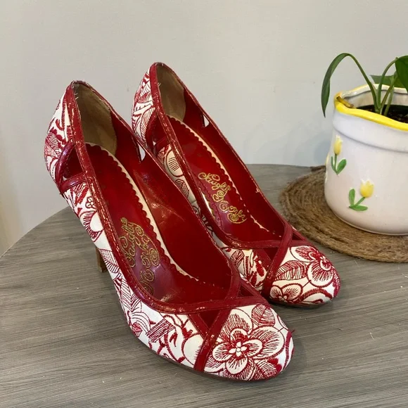 LADIES NAUGHTY MONKEY CANDYLAND HEEL - Picture 2 of 8